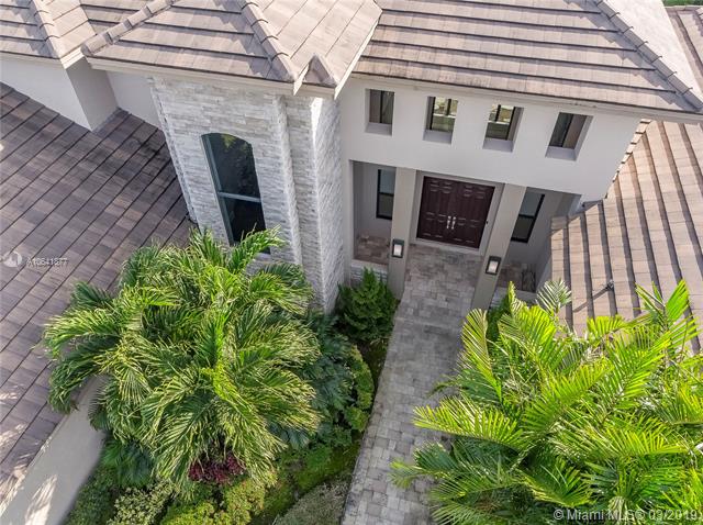 12562 Grand Oaks Dr