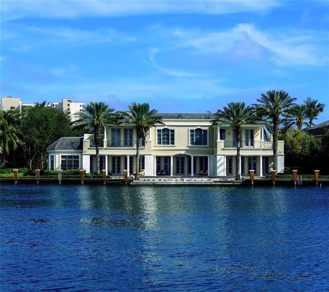1301 E Lake Dr