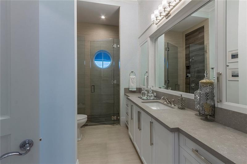 19 Isla Bahia Dr