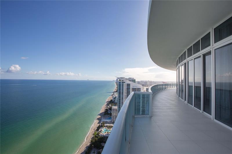 2711 S OCEAN DRIVE PH2