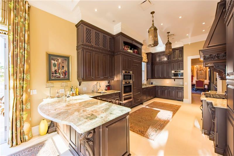315 Royal Plaza Dr