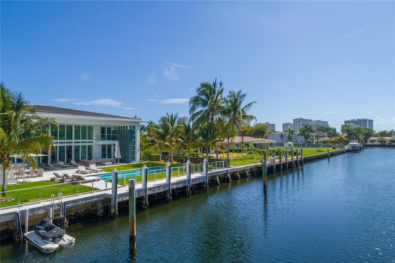 431 ALAMANDA DRIVE