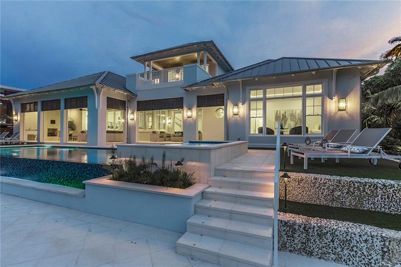 19 Isla Bahia Dr