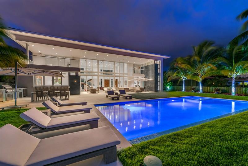 431 ALAMANDA DRIVE