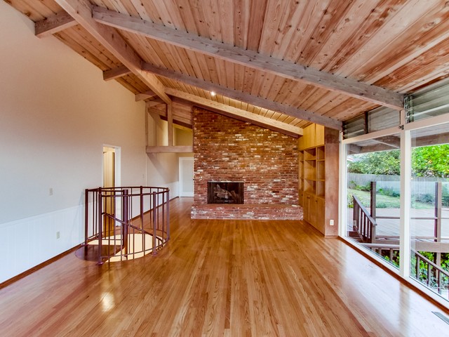 5852 La  Jolla Corona