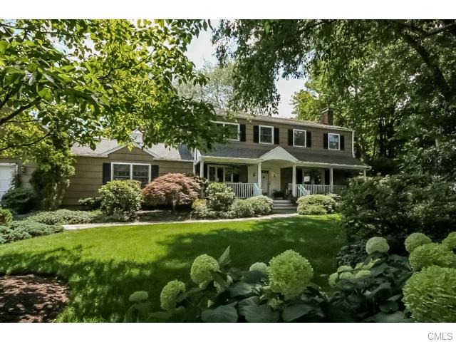 6 Birchwood Lane