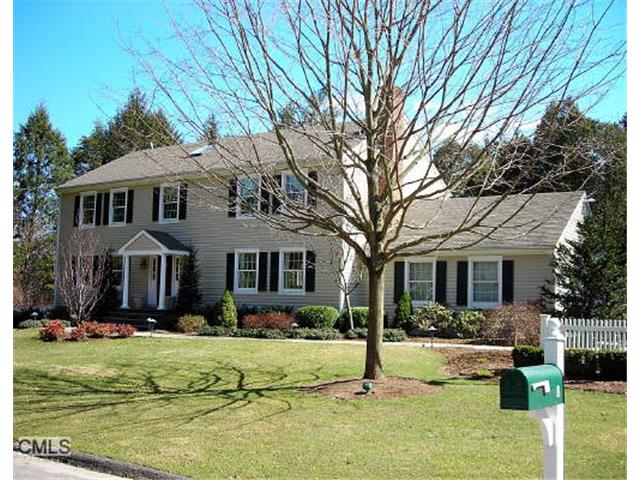 8 Birchwood Lane
