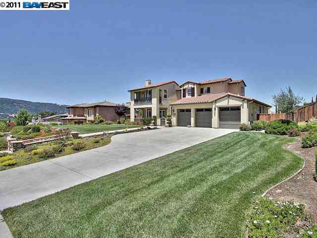 1020 Sycamore Creek Way