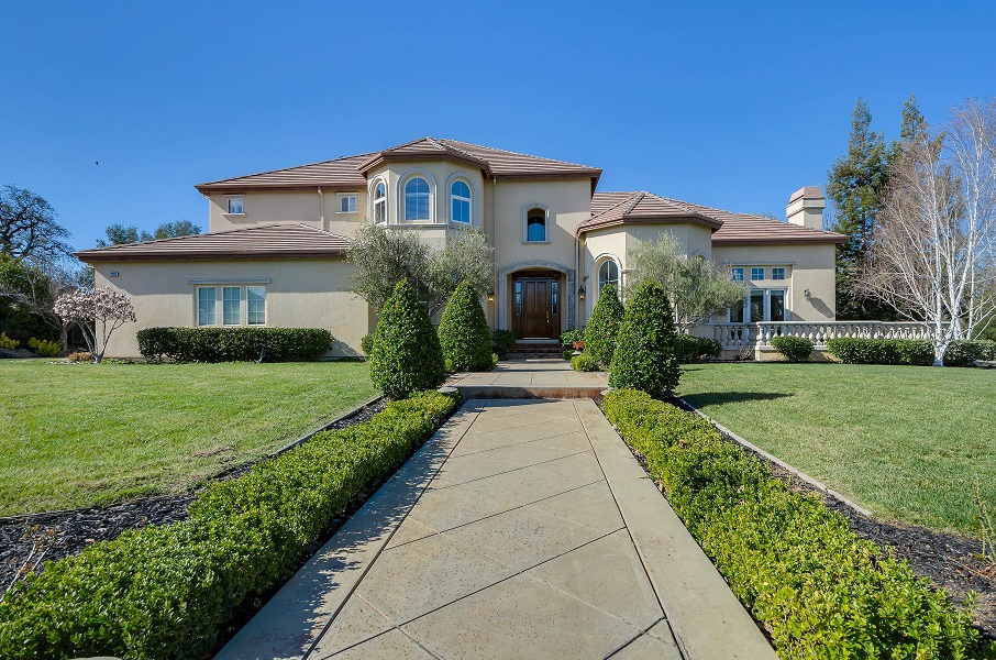 3205 East Ruby Hill Drive