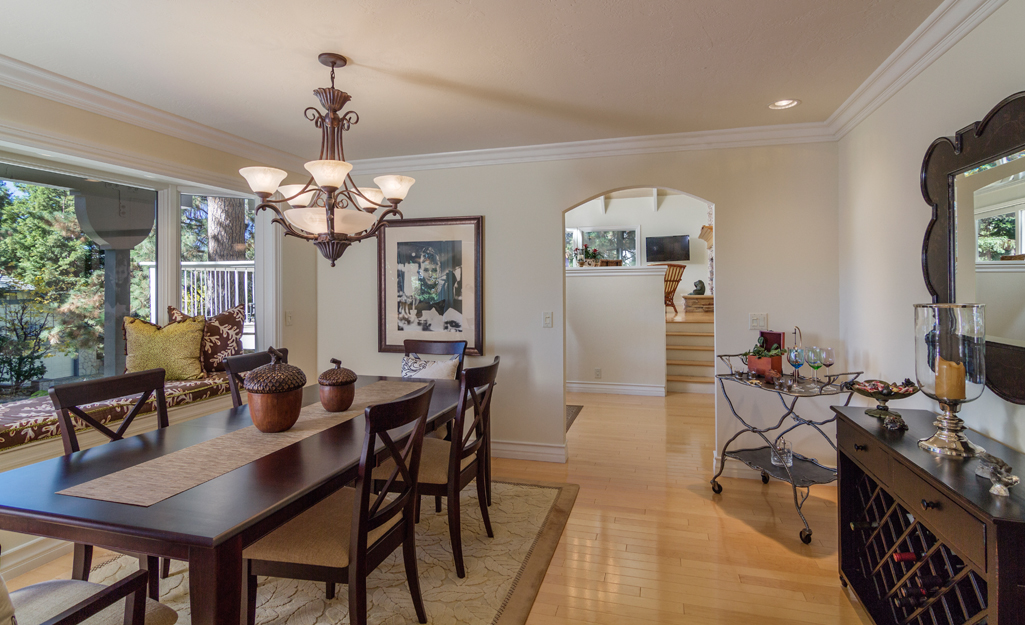 28008 Peninsula Drive
