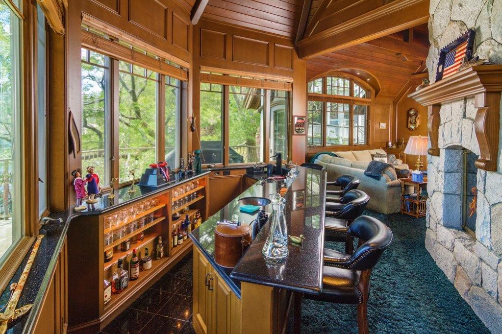 27439 North Bay (Represented Buyer & Seller)