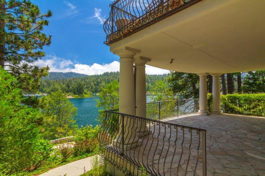 27439 North Bay (Represented Buyer & Seller)