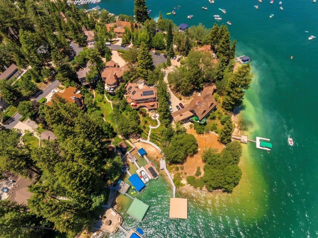721 Oak Point (Represented Seller)