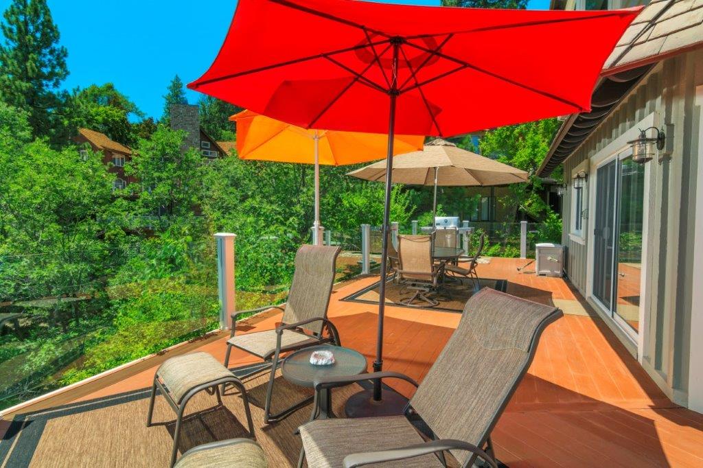 721 Oak Point (Represented Seller)