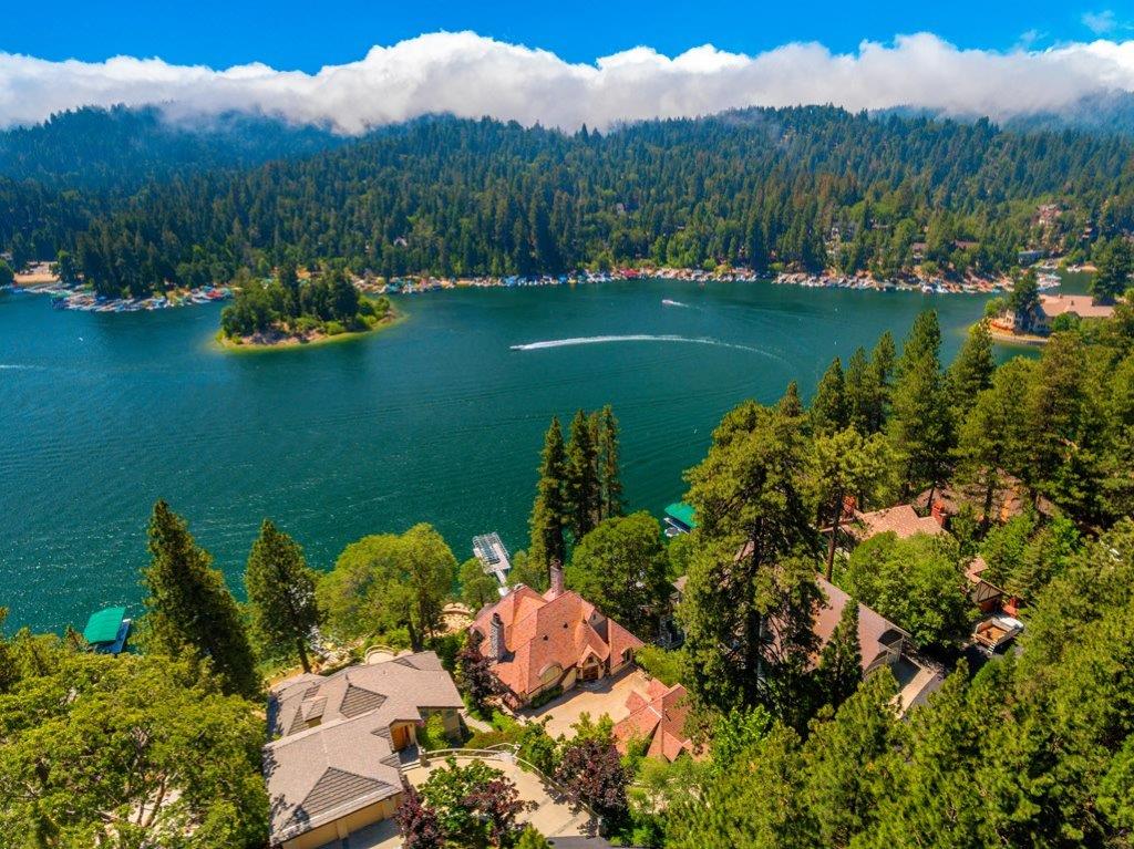 27439 North Bay (Represented Buyer & Seller)
