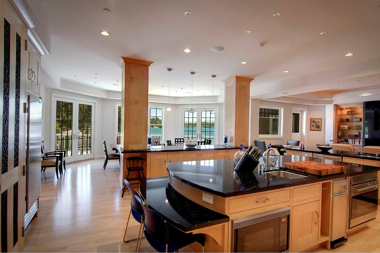 175 Shorewood (Represented Seller)