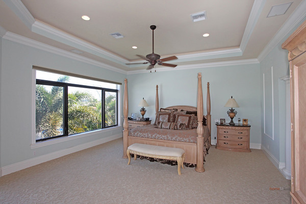14092 Harbor Lane