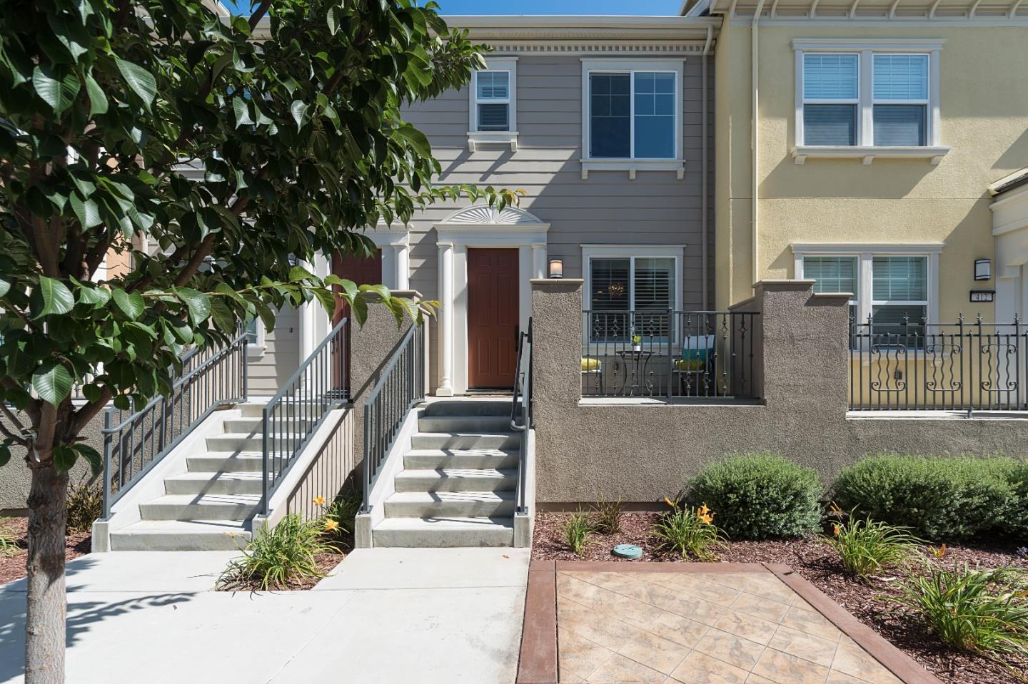 410 Longden Avenue