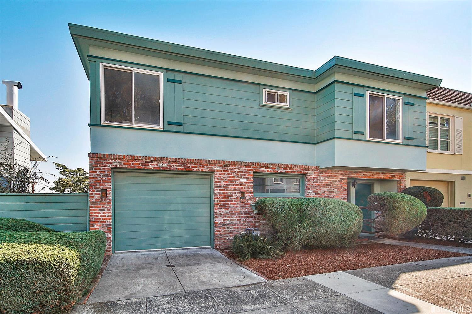450 Myra Way