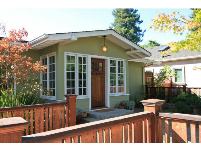 819  Oregon Avenue