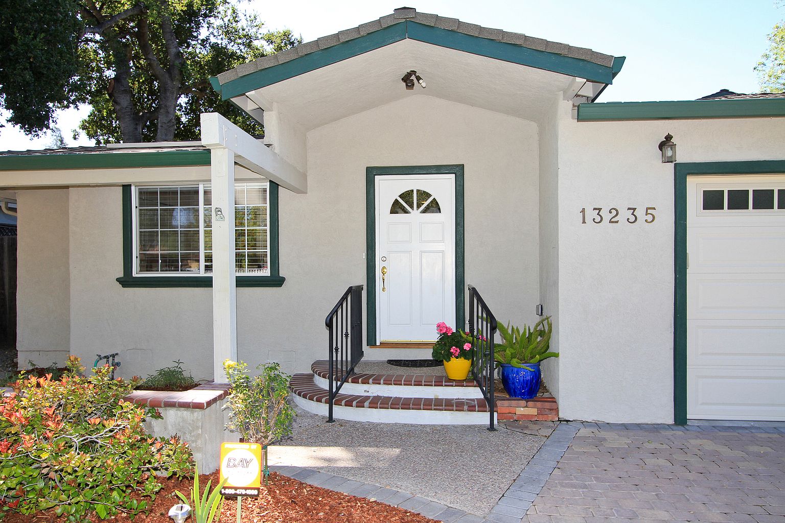 13235 Paseo Presada