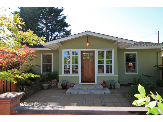 819  Oregon Avenue