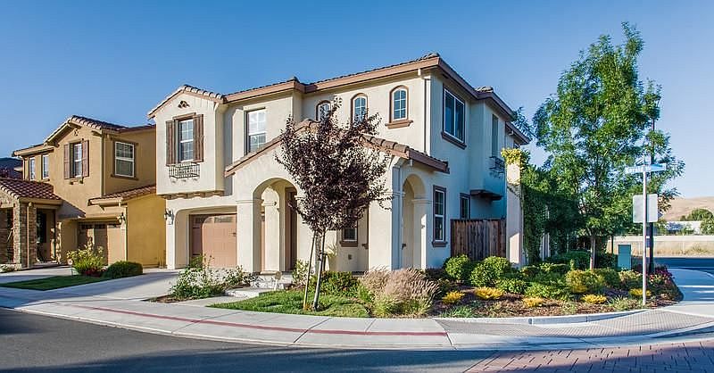 220 Gerald Cir