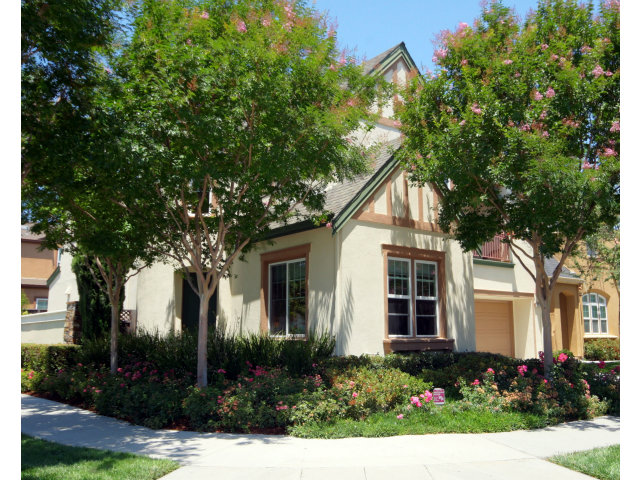 1027 Garrity Way