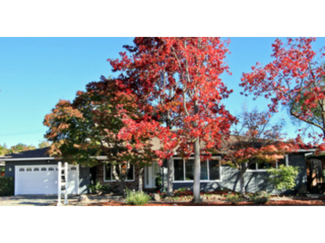 1863 Orangetree Lane