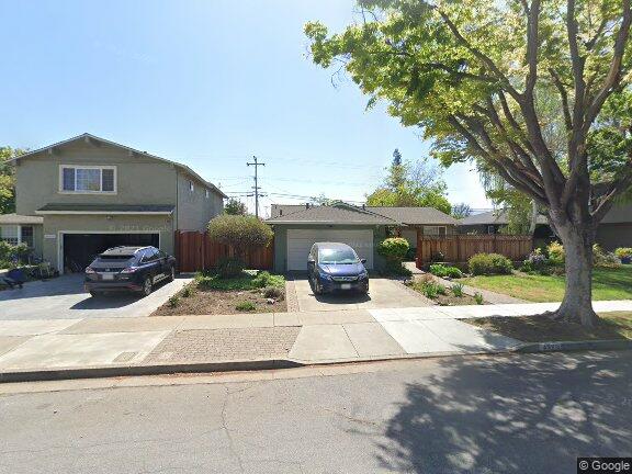 4920 Englewood Dr