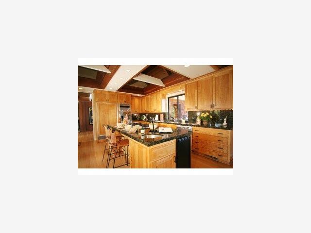 26985 Orchard Hill Lane