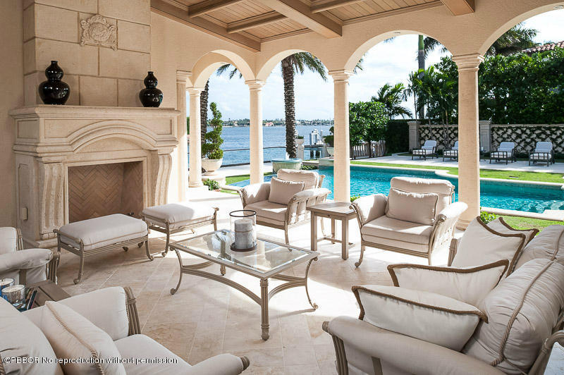 640 Island Drive