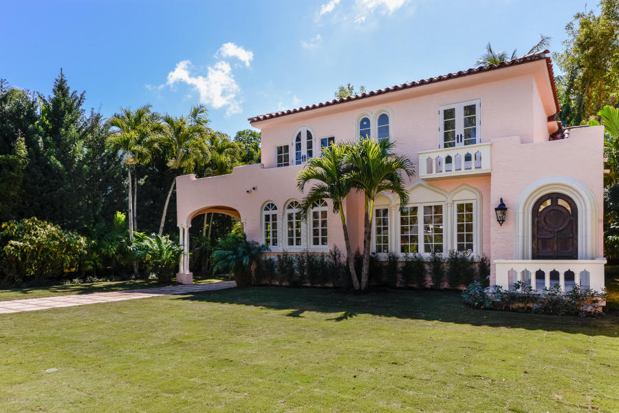 324 Brazilian Avenue