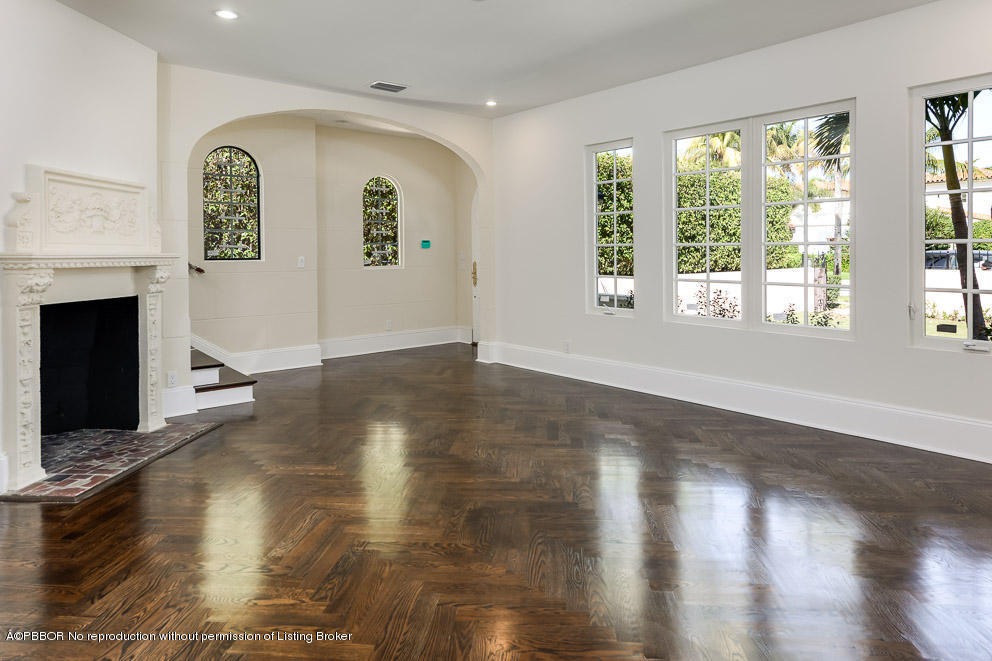 324 Brazilian Avenue