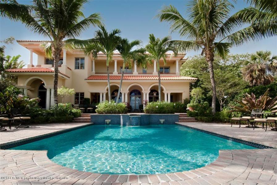 1302 S Lakeside Drive