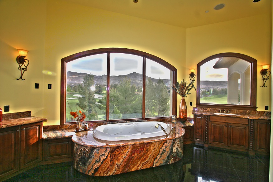3 Vintage Canyon Street