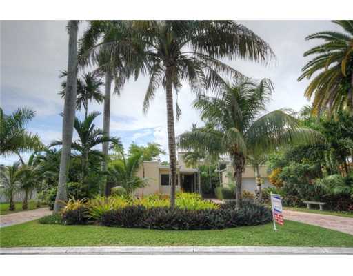 866 BELLE MEADE ISL DR