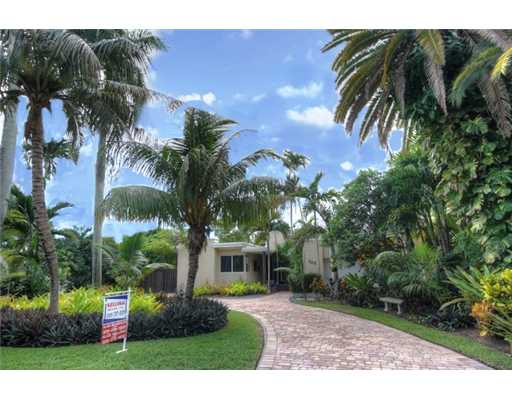 866 BELLE MEADE ISL DR