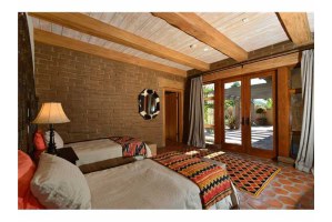 4904 San Elijo