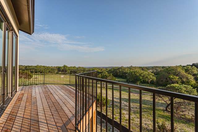 8133 Magnolia Ridge Cove