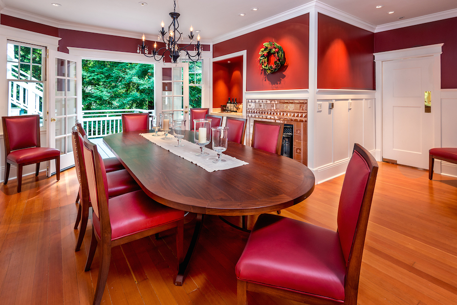 1776 Freestone Flat Road