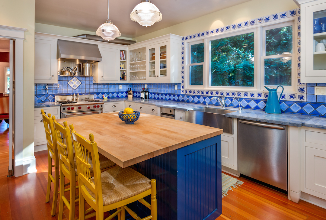 1776 Freestone Flat Road