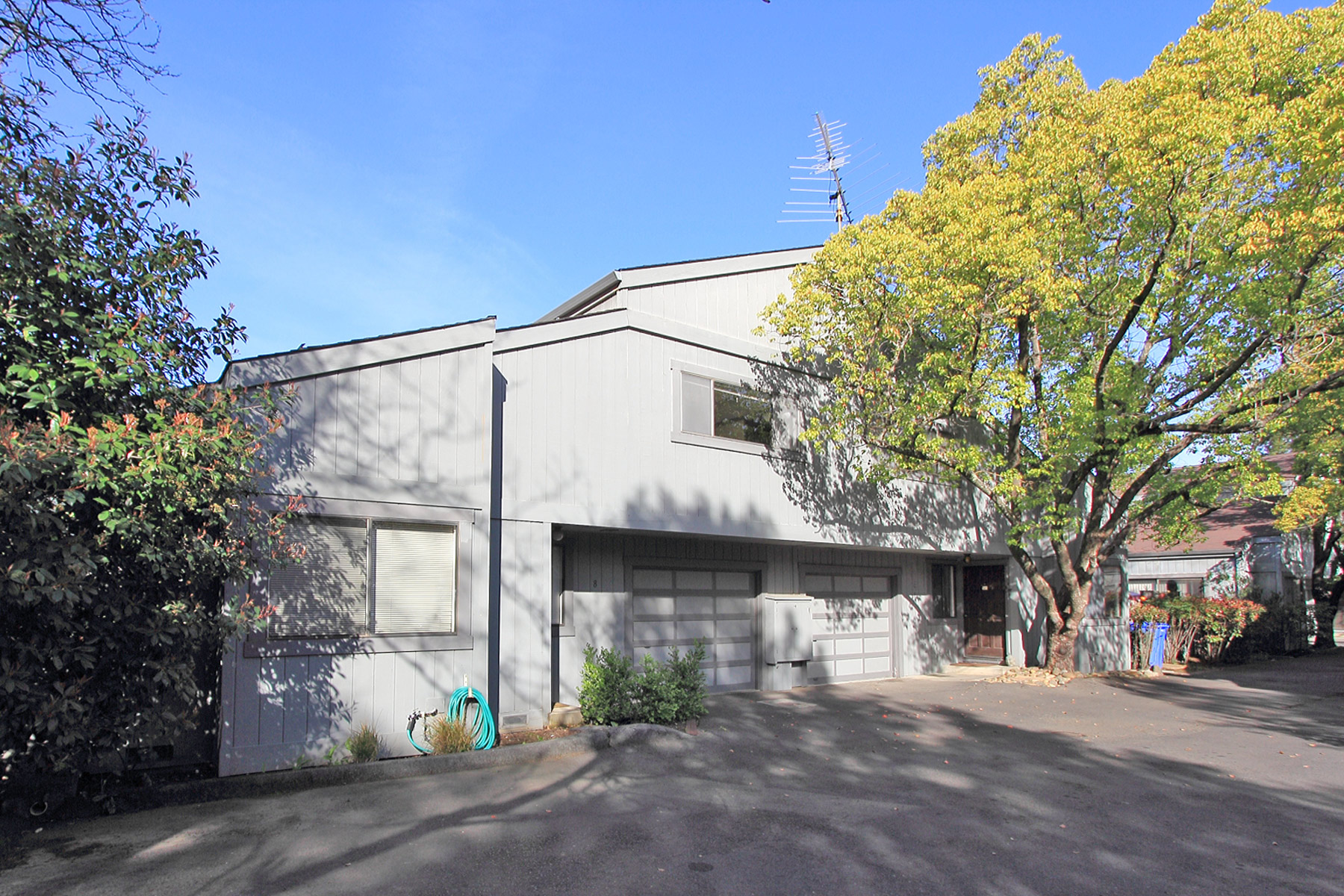 375 West Napa Street