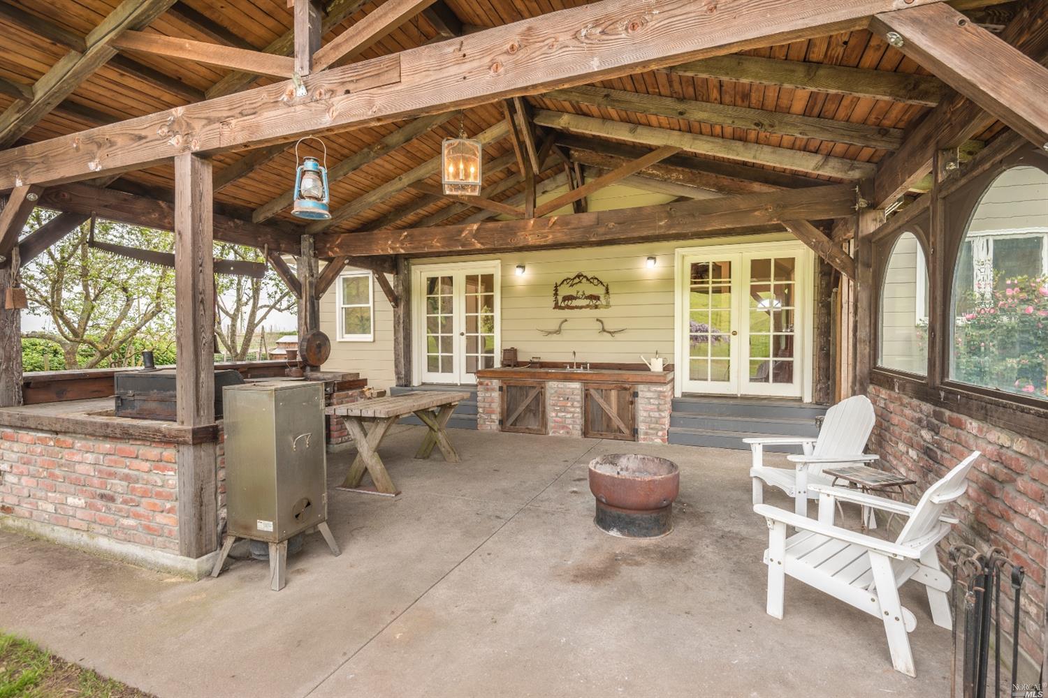 501 Sonoma Mountain Road