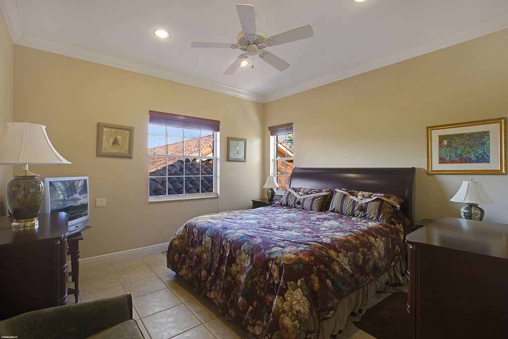 4700 Stables Way