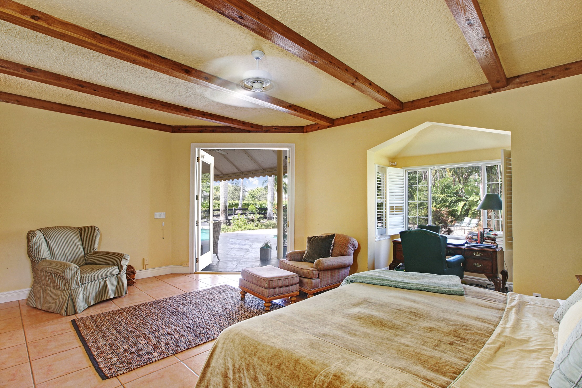 13715 Quarter Horse Trail