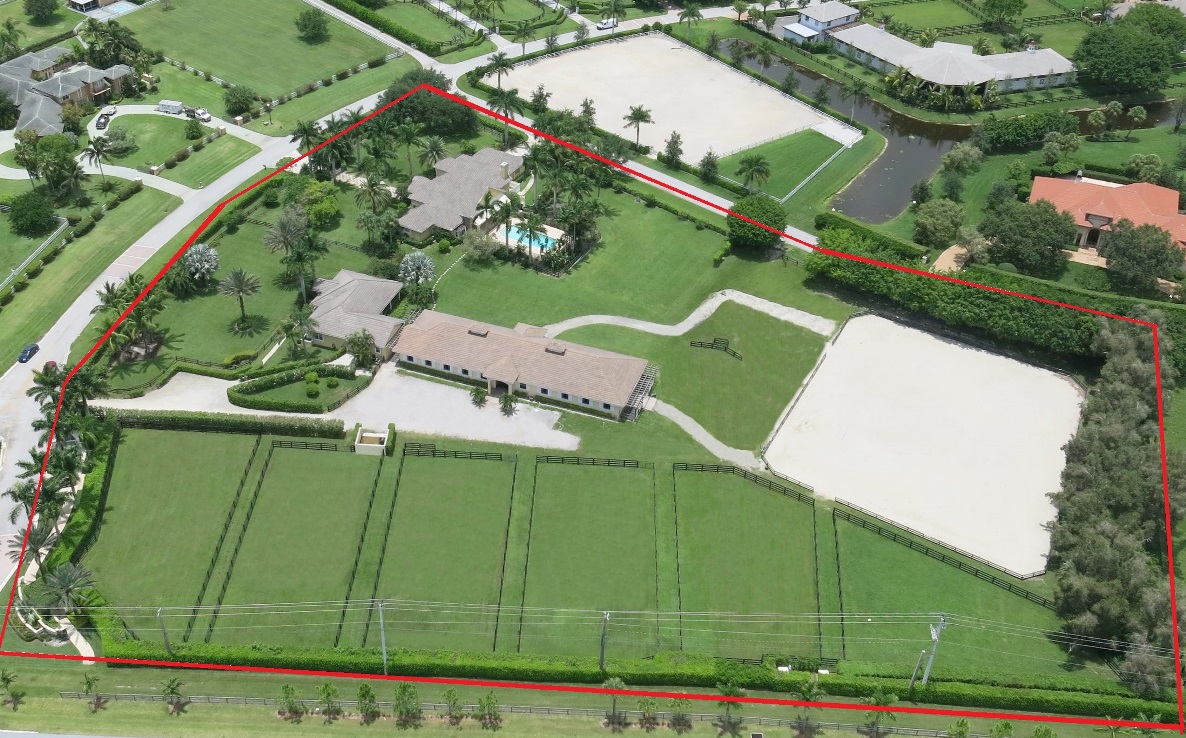 13715 Quarter Horse Trail