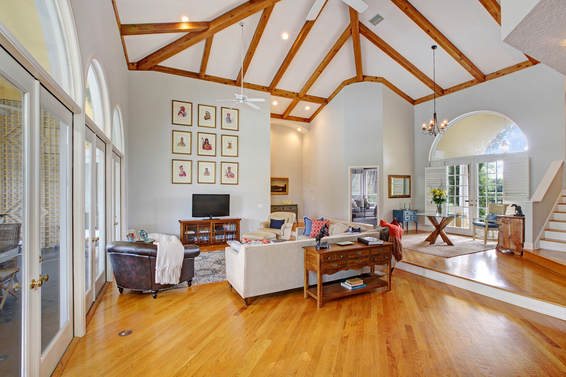 13715 Quarter Horse Trail