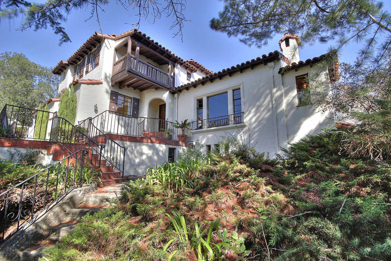 8 Loma Vista Ave.