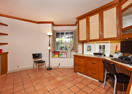 1051 Calle Anacapa